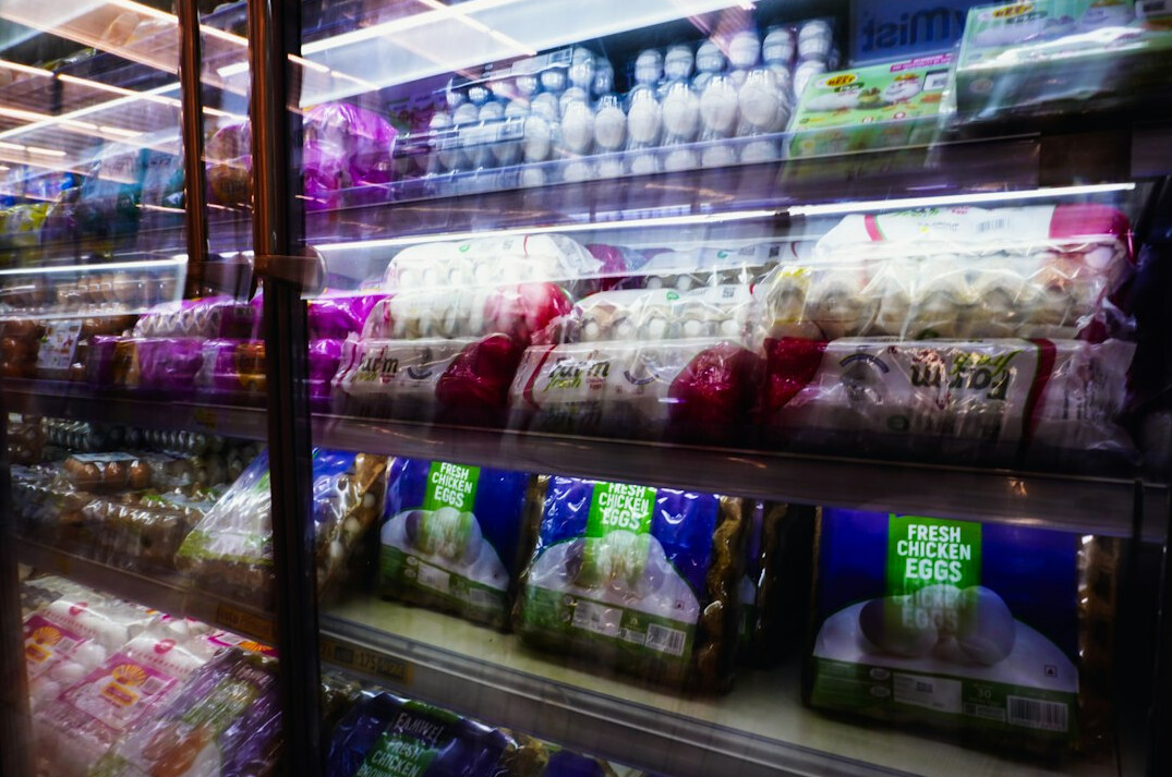 night shift security in supermarket